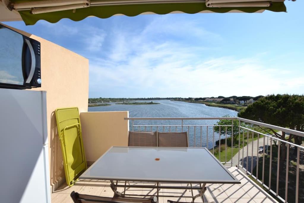 Les Rives Du Lac Salonique Apartment Le Grau-du-Roi Exterior photo